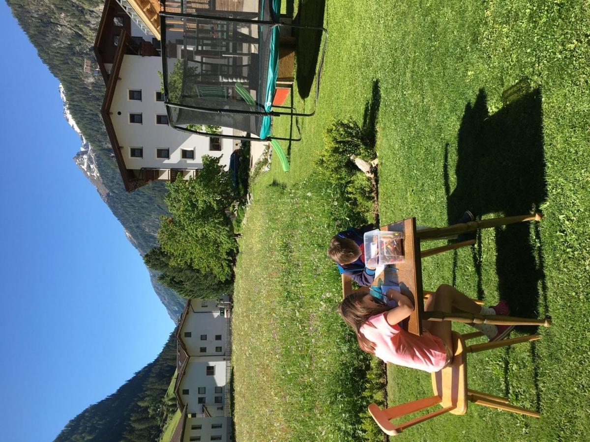 Haus Praxmarer Apartment Kaunertal Exterior photo